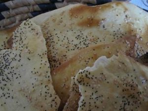 نان خشک هیزمی سنتی یزد